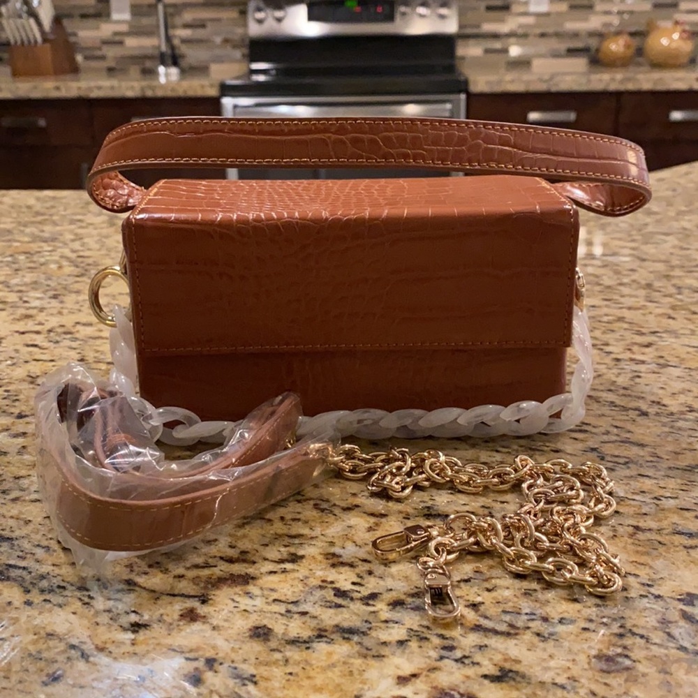 Small Brown Handbag - Picture 2 of 6